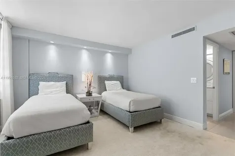 9801 Collins Avenue Bal Harbour FL 33154