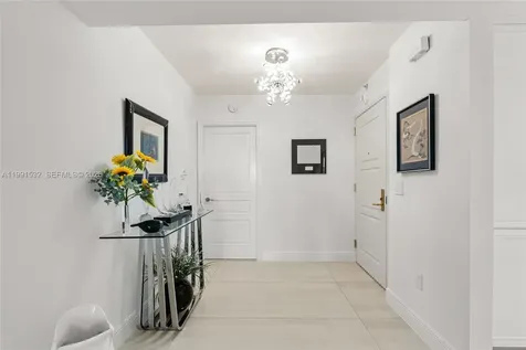 9801 Collins Avenue Bal Harbour FL 33154