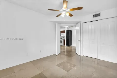 470 S Park Road Hollywood FL 33021