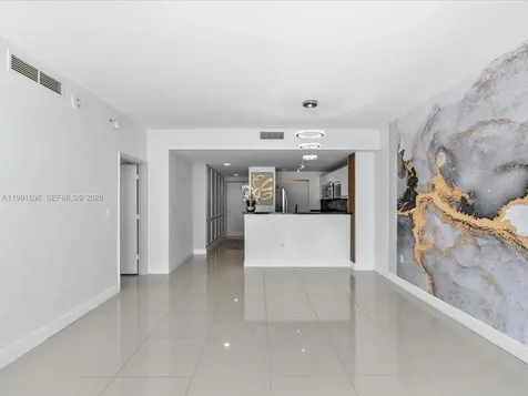 244 Biscayne Boulevard Miami FL 33132
