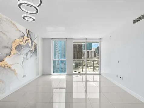 244 Biscayne Boulevard Miami FL 33132