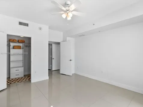 244 Biscayne Boulevard Miami FL 33132