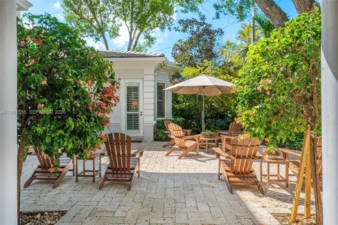 6900 Altamira Street Coral Gables FL 33146