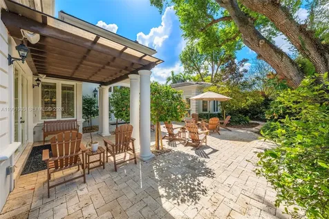 6900 Altamira Street Coral Gables FL 33146