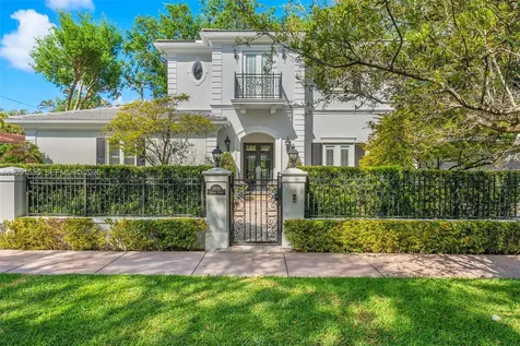 6900 Altamira Street Coral Gables FL 33146