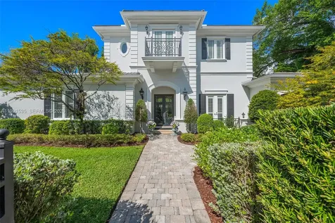 6900 Altamira Street Coral Gables FL 33146
