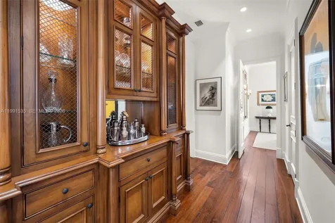 6900 Altamira Street Coral Gables FL 33146