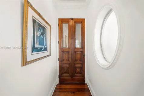 6900 Altamira Street Coral Gables FL 33146