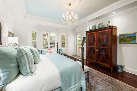 6900 Altamira Street Coral Gables FL 33146