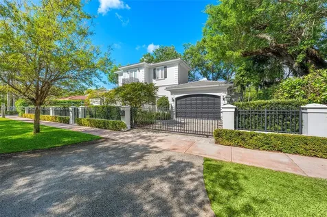 6900 Altamira Street Coral Gables FL 33146