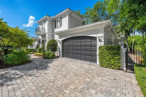 6900 Altamira Street Coral Gables FL 33146