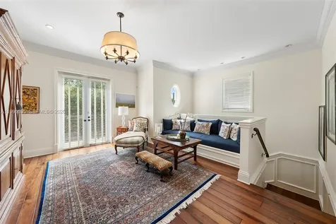 6900 Altamira Street Coral Gables FL 33146