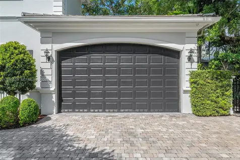 6900 Altamira Street Coral Gables FL 33146