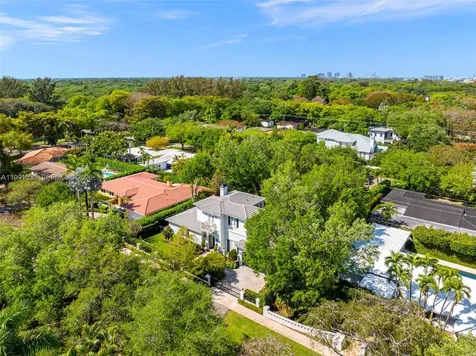 6900 Altamira Street Coral Gables FL 33146