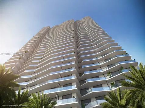 77 SE 5th Street Miami FL 33131