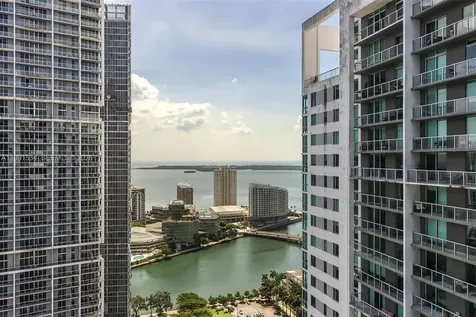 77 SE 5th Street Miami FL 33131