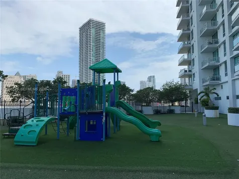 90 SW 3rd Street Miami FL 33130
