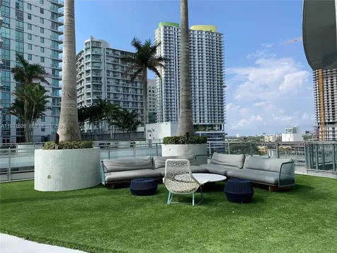 90 SW 3rd Street Miami FL 33130