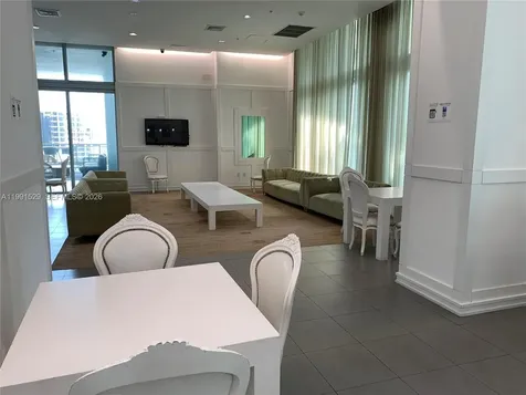 90 SW 3rd Street Miami FL 33130