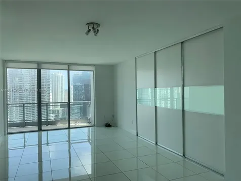 90 SW 3rd Street Miami FL 33130