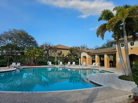 Parkland FL 33076