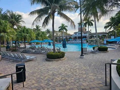 Parkland FL 33076