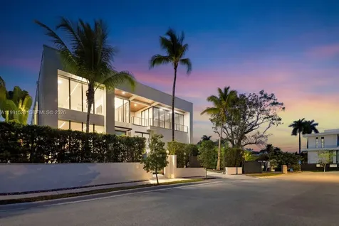 775 NE 77th Terrace Miami FL 33138