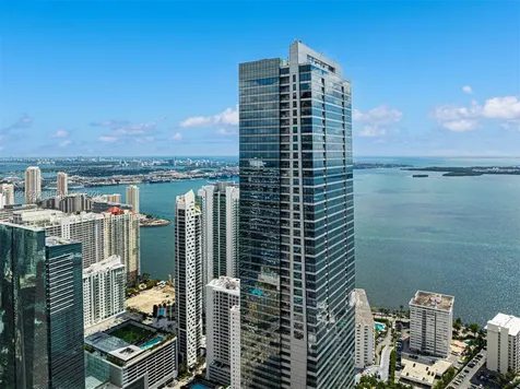 1425 Brickell Avenue Miami FL 33131