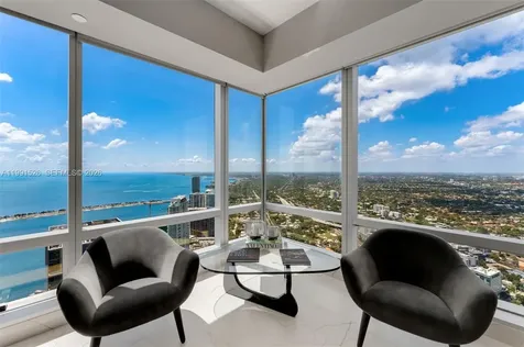 1425 Brickell Avenue Miami FL 33131
