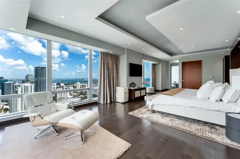 1425 Brickell Avenue Miami FL 33131