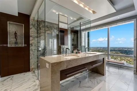 1425 Brickell Avenue Miami FL 33131