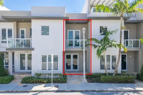 10502 NW 66th Street Doral FL 33178