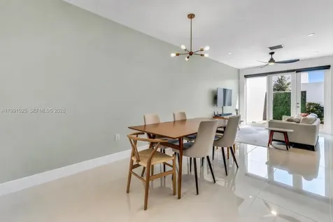 10502 NW 66th Street Doral FL 33178