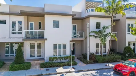 10502 NW 66th Street Doral FL 33178