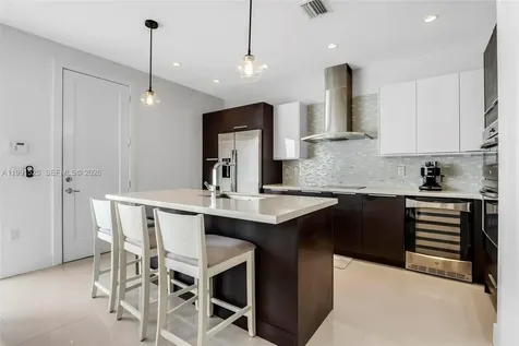 10502 NW 66th Street Doral FL 33178