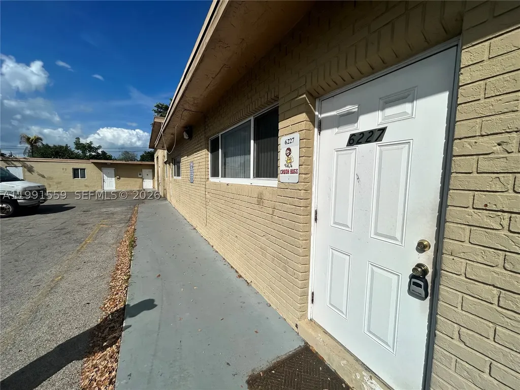 6225 Johnson Street Hollywood FL 33024
