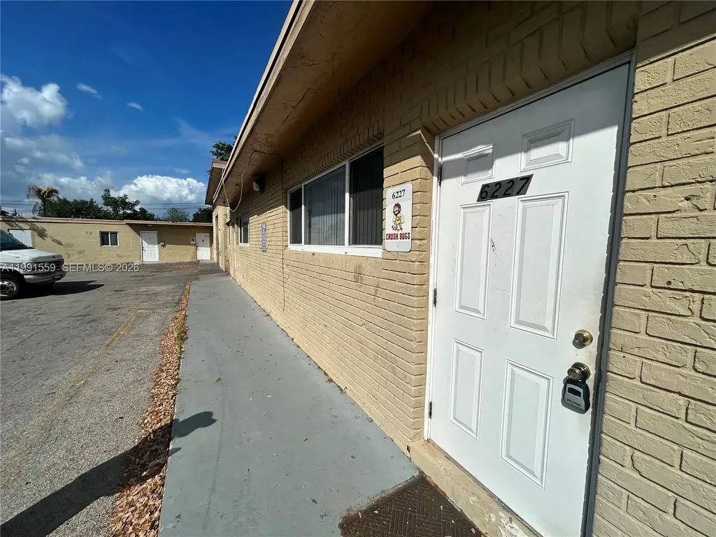 6225 Johnson Street Hollywood FL 33024