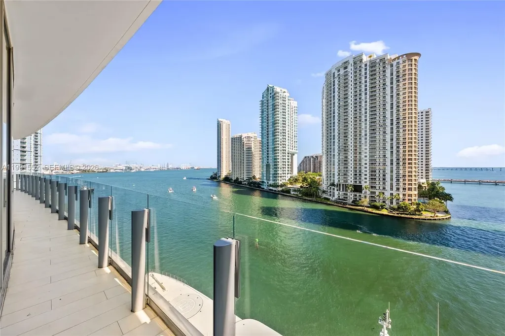 300 Biscayne Boulevard Way Miami FL 33131