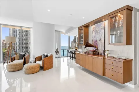 300 Biscayne Boulevard Way Miami FL 33131
