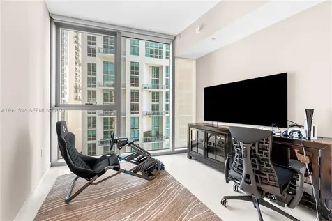 300 Biscayne Boulevard Way Miami FL 33131