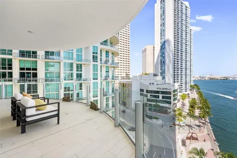 300 Biscayne Boulevard Way Miami FL 33131