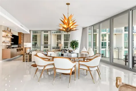 300 Biscayne Boulevard Way Miami FL 33131
