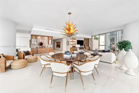 300 Biscayne Boulevard Way Miami FL 33131