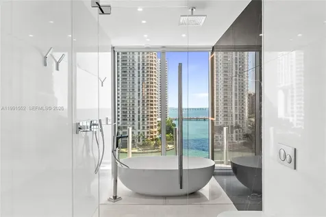 300 Biscayne Boulevard Way Miami FL 33131