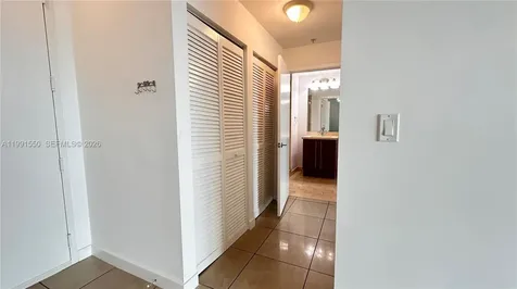 79 SW 12th Street Miami FL 33130