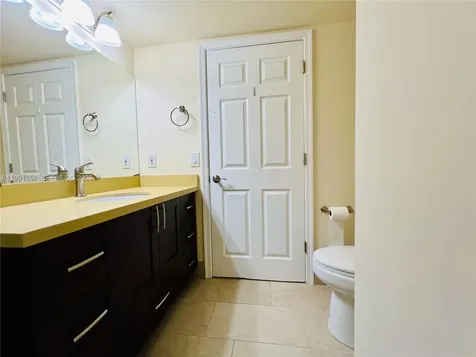 10560 NW 57th Court Coral Springs FL 33076