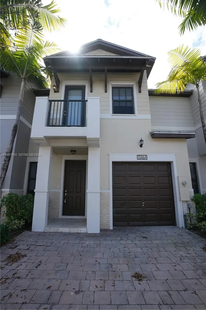 10468 NW 61st Lane Doral FL 33178