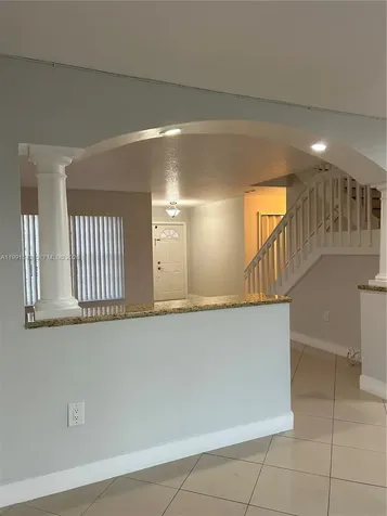 15065 SW 108 Te Miami FL 33196