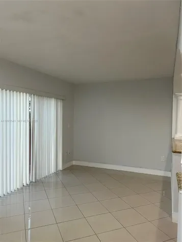 15065 SW 108 Te Miami FL 33196
