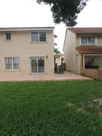 15065 SW 108 Te Miami FL 33196